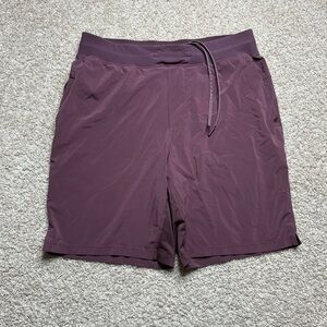 Lululemon T.H.E. Short 9" *Linerless